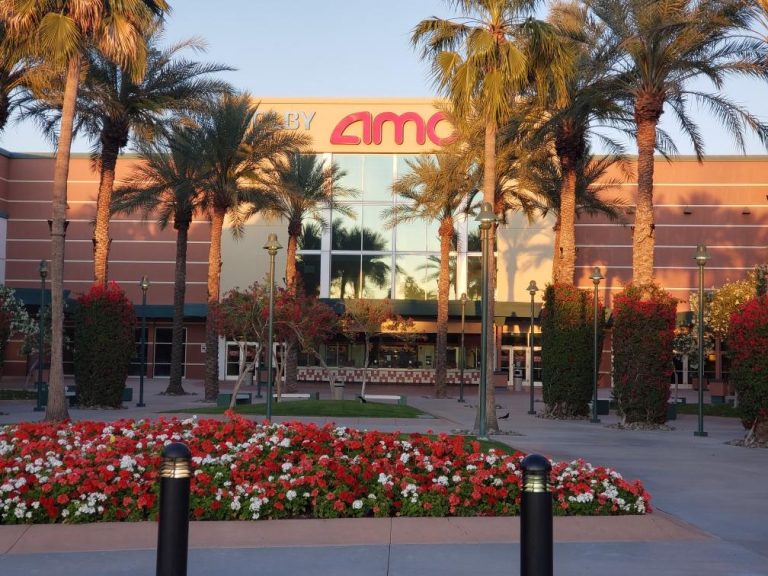 Coronavirus Forces AMC Theaters to File Bankruptcy or Seek Debt Relief